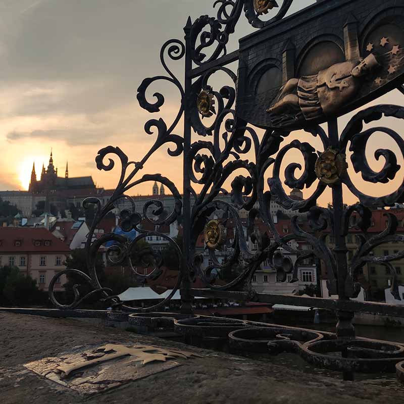 Misterios y leyendas de Praga teatralizado - Imagen 2