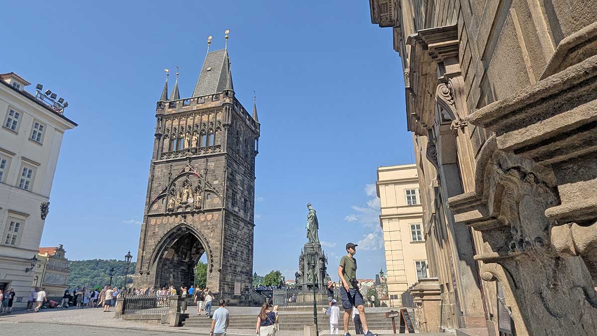 Torre-Puente-de-Carlos-Ciudad-Vieja-de-Praga